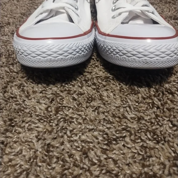 Converse men size 9.5, or 11.5 women Chuck Taylor All Star 70 High Parchment. - Picture 7 of 12